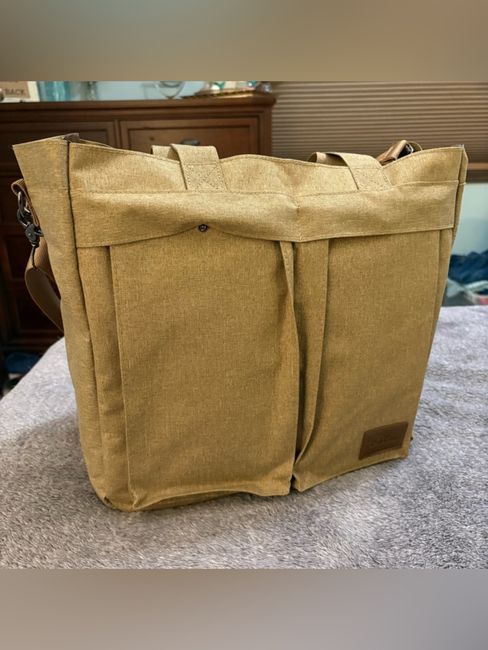 Bella Russo Tote Bag in Tan with Dual Front Pockets